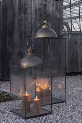 Image without description