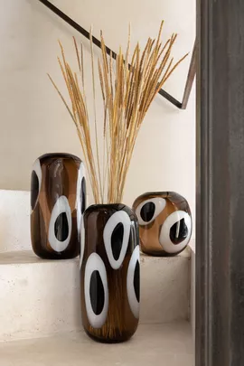 Image without description